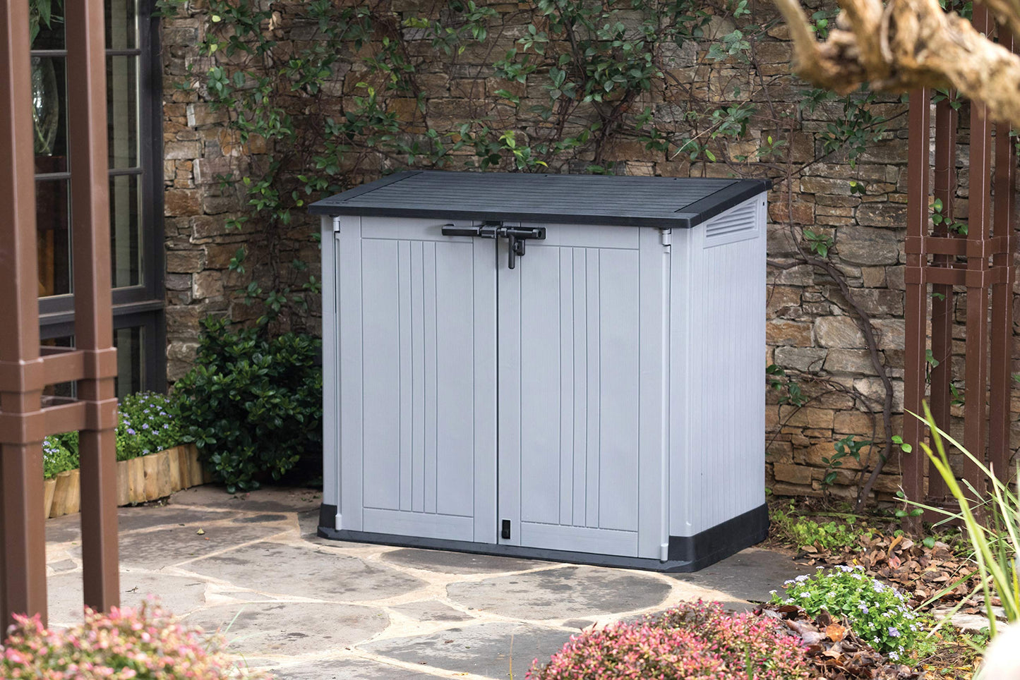 Outdoor Garden Storage Shed 880L Light Grey Dark Grey Lid