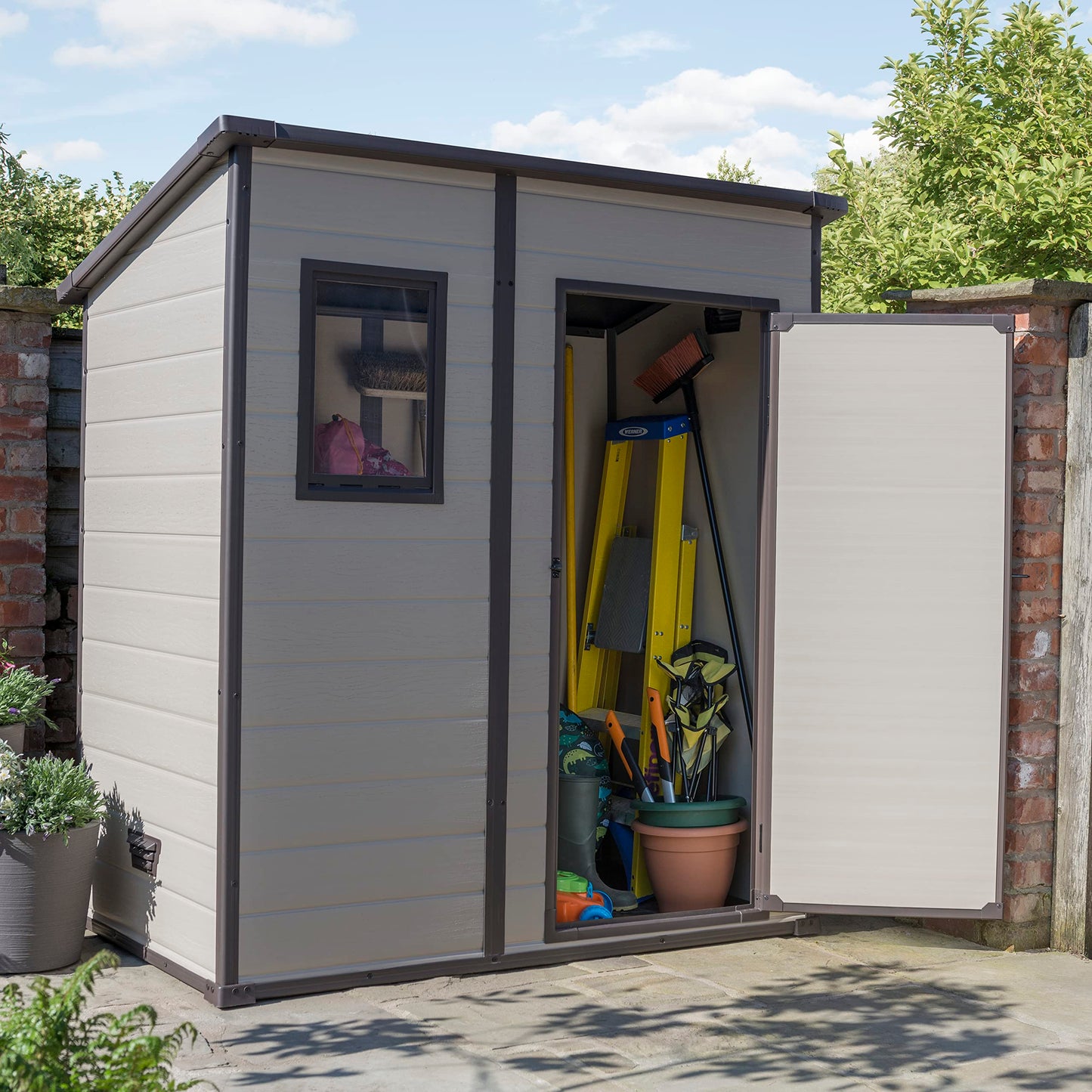 Outdoor Garden Shed 4ft Plastic Single Door Beige